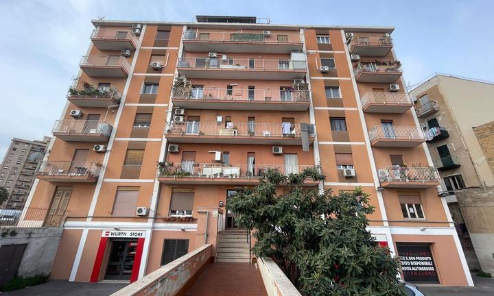 Appartamento Palermo [Cod. rif M7V25VRG]