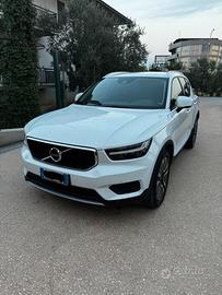 Volvo xc40 (2017-->) - 2020