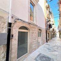 Palazzina bilocale ris. in Vico Salomone n.11 e 13