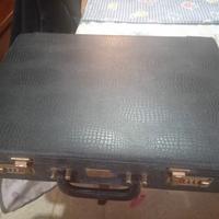 set coltelli in valigetta style solingen