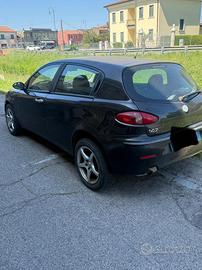 Alfa 147