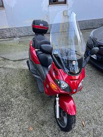 Scooter Piaggio X9