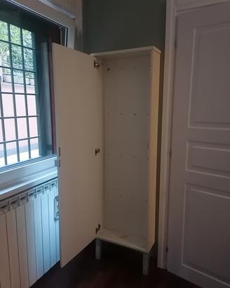 mobile con anta a specchio ikea fuori prod.