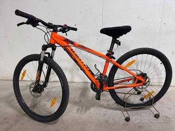 Bicicletta MTB Specialized S