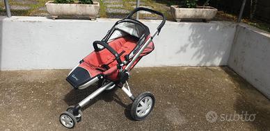 passeggino a tre ruote
