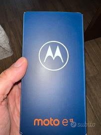 Motorola moto e 13