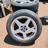 vengo cerchi in lega da 16 con gomme incluse