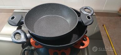 2 padelle con manici