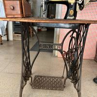 Macchina da cucire Singer primi del ‘900