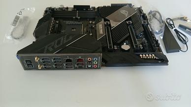 Scheda madre Asus ROG Crosshair VIII DarkHero AM4