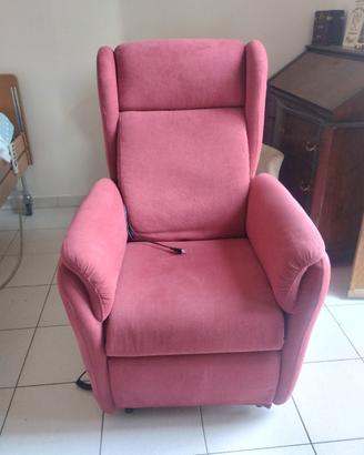 Poltrona relax alzapersona doppio motore