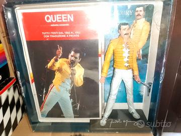 Action Figure di F.Mercury + libri
