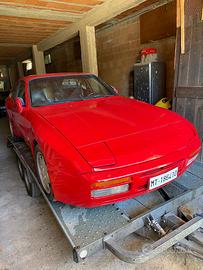 PORSCHE 944 turbo