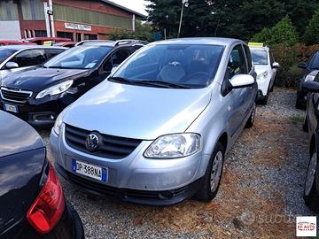 VOLKSWAGEN - Fox - Easy