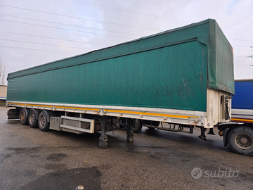 Semirimorchio Cardi Autoportante Centinato