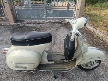 Vespa GL 150 (1964) - Targa Oro FMI