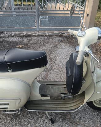Vespa GL 150 (1964) - Targa Oro FMI