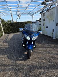 HONDA GOLD WING