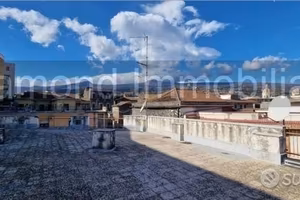 Casa indipendente 280mq a Giarre centro