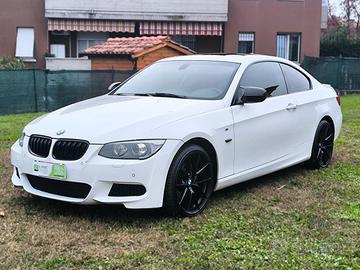 BMW 320 d xDrive cat Coupé Msport