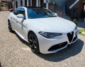 Alfa Giulia 2.2 q4 210cv