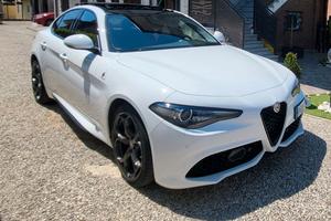 Alfa Giulia 2.2 q4 210cv