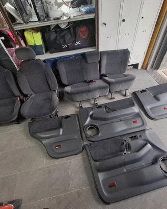 Interni Tessuto FRONTERA B wagon 