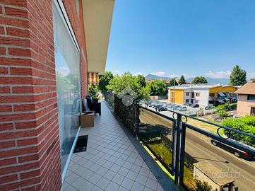 3 LOCALI A RIVOLI
