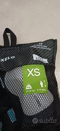 Ginocchiere e paragonati XS nuove pattini