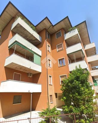 2 LOCALI A VICENZA