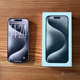 Apple iPhone 15 Pro 256GB — Titanio Naturale