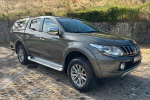 Mitsubishi L200 Double Cab L200 d.cab 2.4d Intense