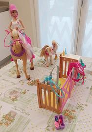 Barbie- Il Ranch, Playset con Bambola Bionda