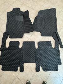 Hummer H2 : tappetini interni