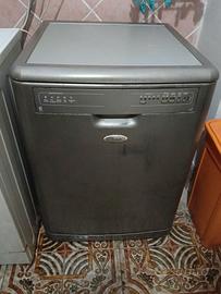 lavastoviglie Whirlpool 
