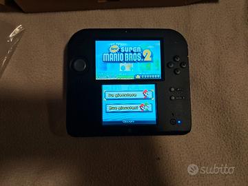 Console Nintendo 2DS nera/blu