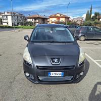 Peugeot 5008 1.6 HDi 7 posti  Spaziosa  affidabile