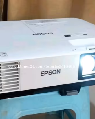 Proiettore Epson 5500 ANSI lumen Full HD 1080p