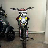 Husqvarna 250 TE 4 tempi accensione elettronica