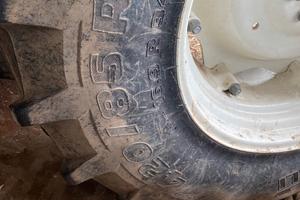 gomme per trattore agricolo