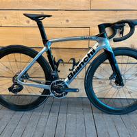 Bicicletta da corsa BIANCHI OLTRE XR4