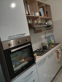 Cucina piu pozzetto congelatore