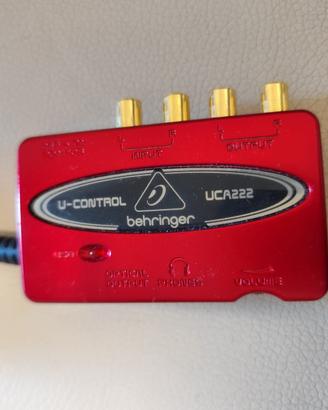 Interfaccia audio USB Behringer U-Control UCA222