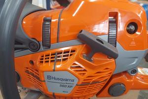 MOTOSEGA HUSQVARNA MODELLO 560 XP MARK II