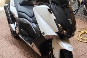 Yamaha T Max 530 - 2014