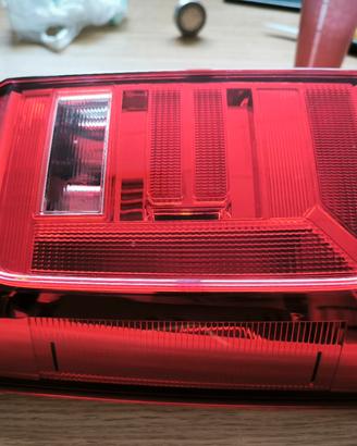 Fanale posteriore sx VW caddy 