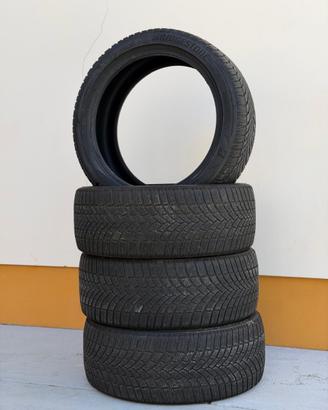 4 Gomme Invernali Bridgestone Blizzak 225/45 R18