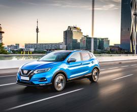 NISSAN Qashqai 1.2 DIG-T N-Connecta