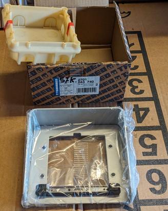 Bticino Terraneo 2701 Tetto Antipioggia