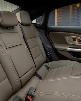 Mercedes-Benz CLA Nuova 220 4MATIC